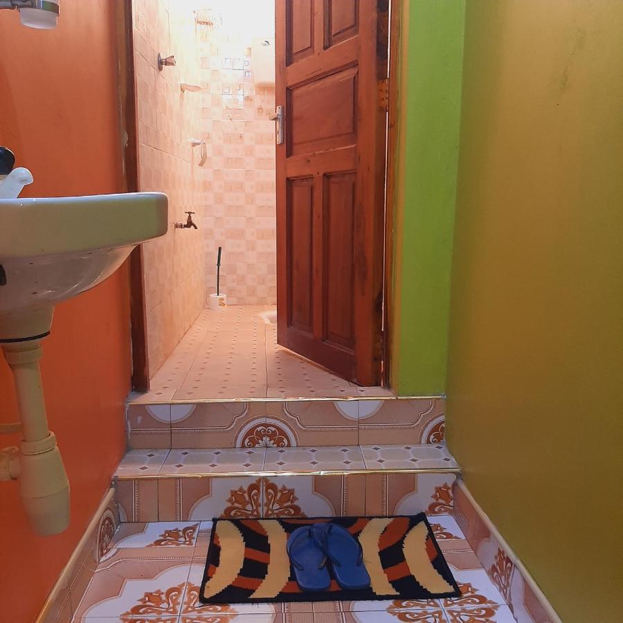 Gloria'S Place Studio Mombasa Exterior photo